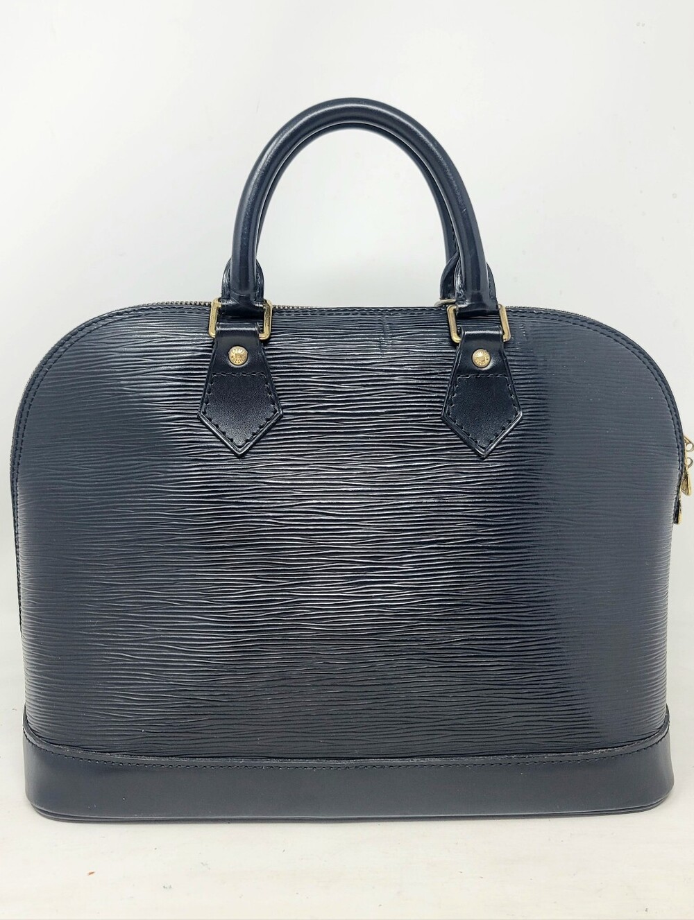 Authentic Louis Vuitton Alma PM Black Epi Leather Tote Hand Bag Vintage France